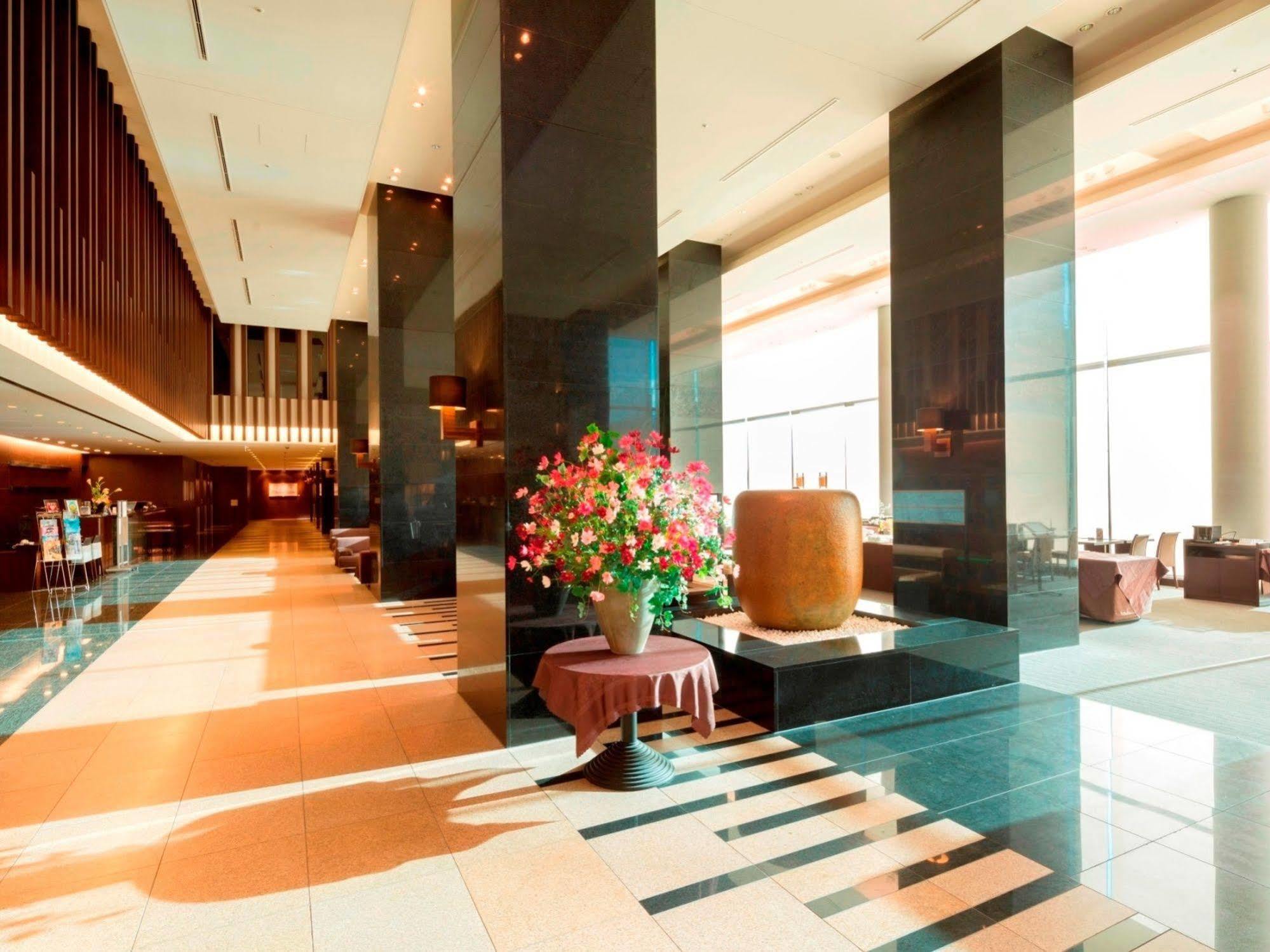 Centrair Hotel Tokoname Exteriör bild